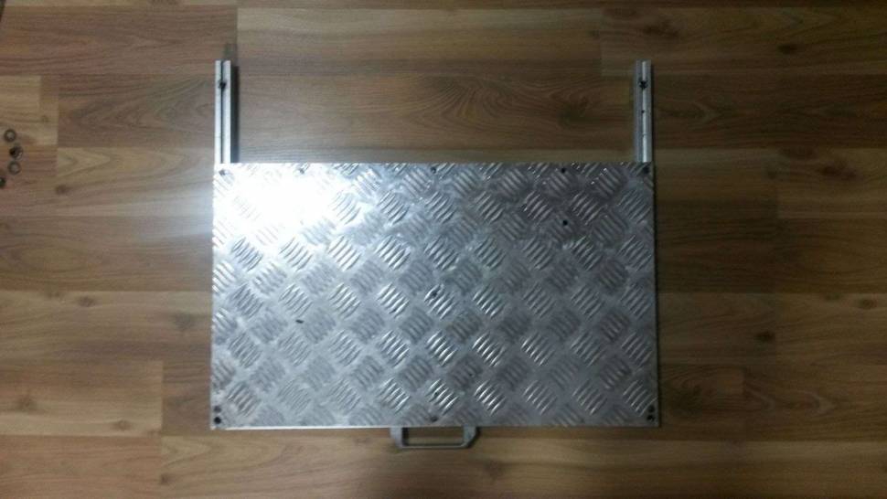엉성한 발판 엉성한 7단받침틀 무게 53kg (사용기강좌 - 나의낚시장비)