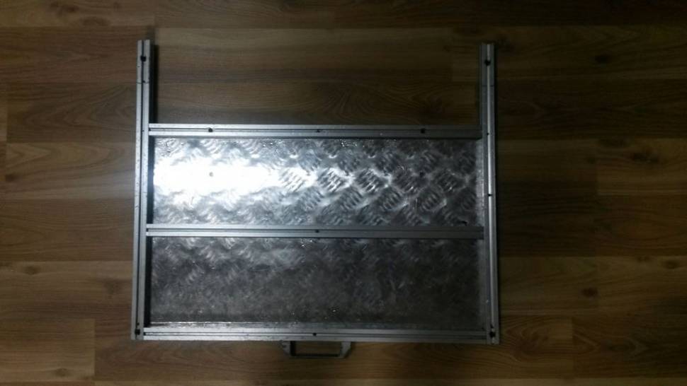 엉성한 발판 엉성한 7단받침틀 무게 53kg (사용기강좌 - 나의낚시장비)