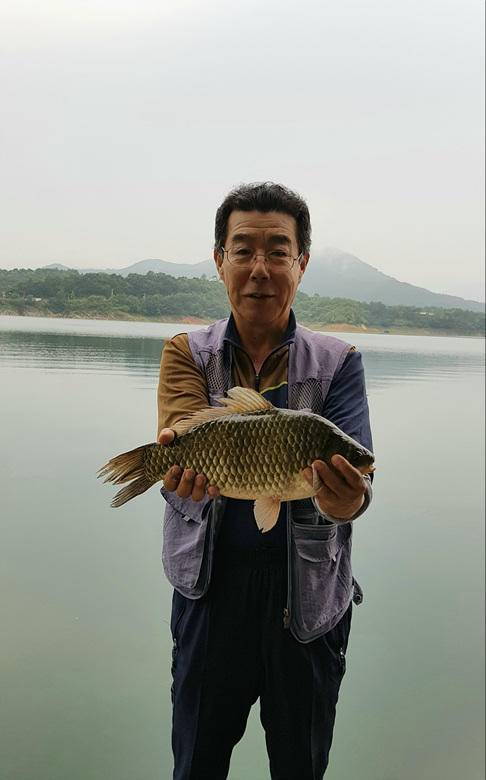 ★★★ 오름수위에 서막 4짜의 행진 ★★★ (조황조행기 - 충주호조황속보)