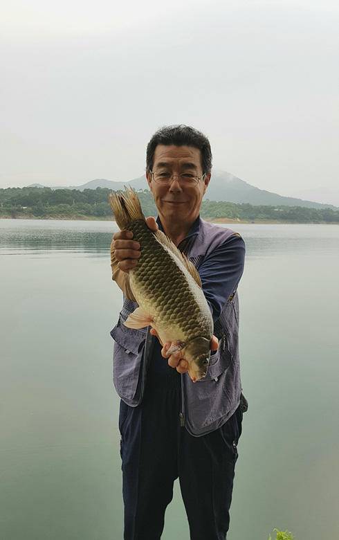 ★★★ 오름수위에 서막 4짜의 행진 ★★★ (조황조행기 - 충주호조황속보)