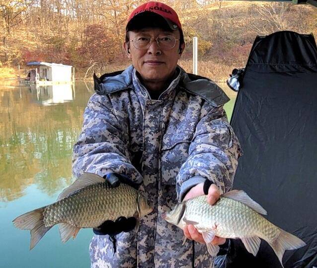 청풍신리낚시터 조황입니다 (조황조행기 - 충주호조황속보)