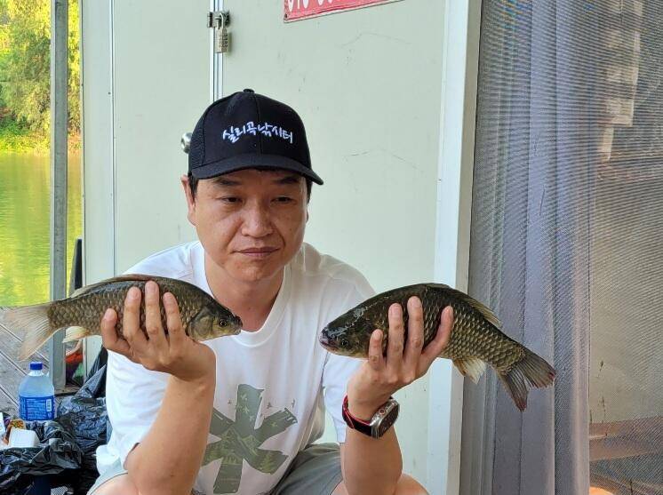 청풍신리낚시터 허리급입니다 (조황조행기 - 충주호조황속보)