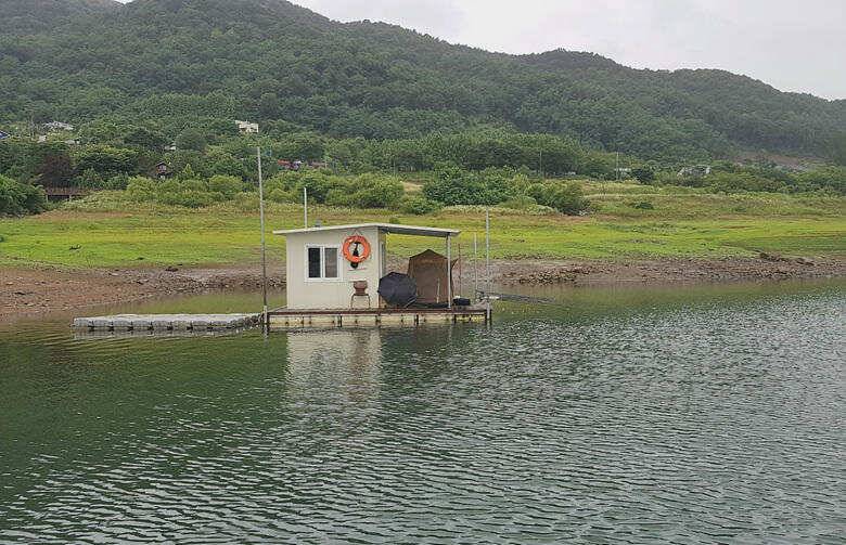 ★★★ 악천후에도 연이어지는 4짜들에 행진 ★★★ (조황조행기 - 충주호조황속보)