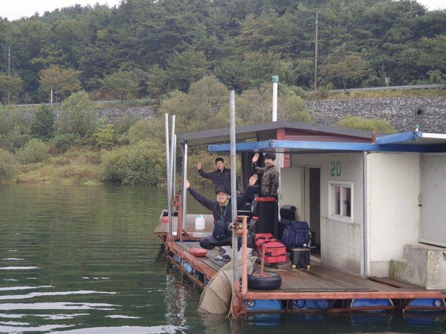 솔낚시터 한가위 조황소식 입니다 (조황조행기 - 충주호조황속보)