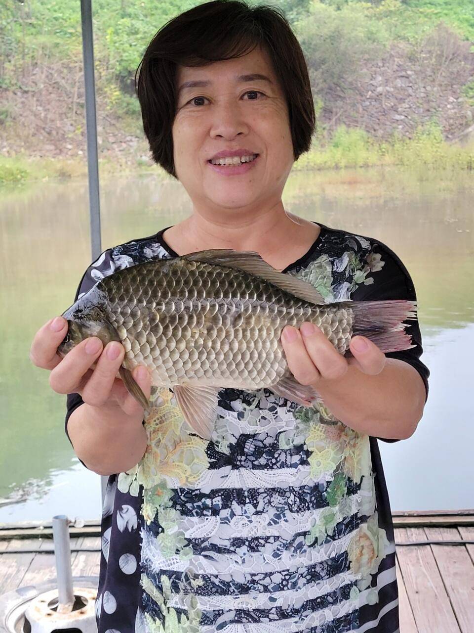 실리곡낚시터 조황입니다 (조황조행기 - 충주호조황속보)