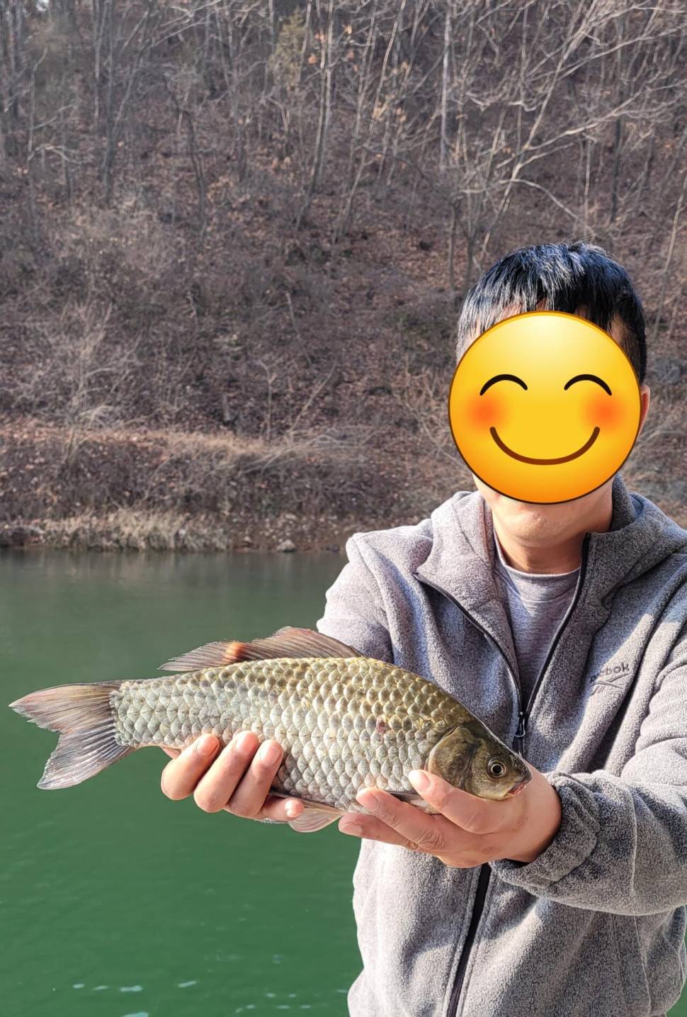 실리곡낚시터 허리급 조황입니다 (조황조행기 - 충주호조황속보)