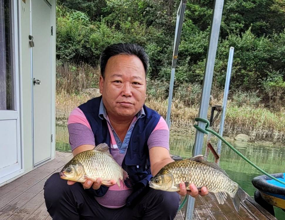 실리곡낚시터 허리급 조황입니다 (조황조행기 - 충주호조황속보)