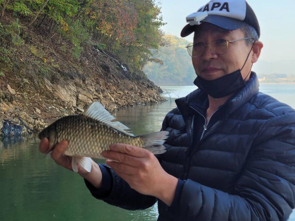 청풍신리낚시터 조황정보입니다 (조황조행기 - 충주호조황속보)