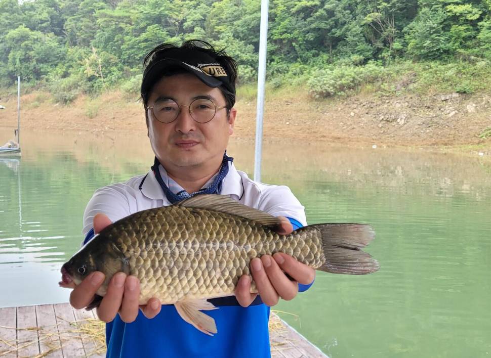 청풍 실리곡낚시터 허리급 조황입니다 (조황조행기 - 충주호조황속보)