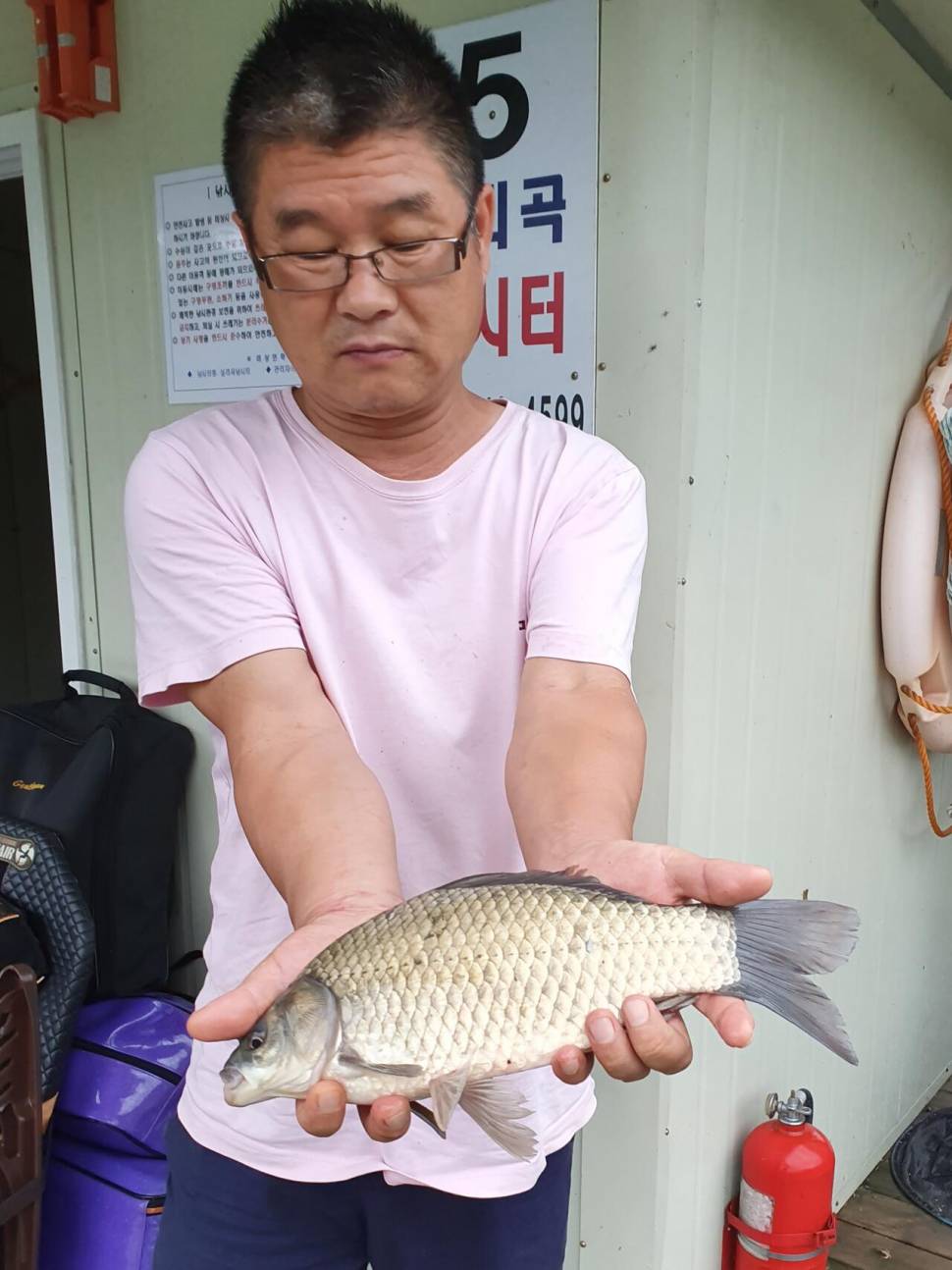 실리곡낚시터 43cm외 조황입니다 (조황조행기 - 충주호조황속보)