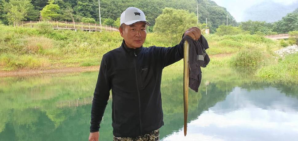 용곡 김기호 낚시터 허리급 조황 입니다 (조황조행기 - 충주호조황속보)
