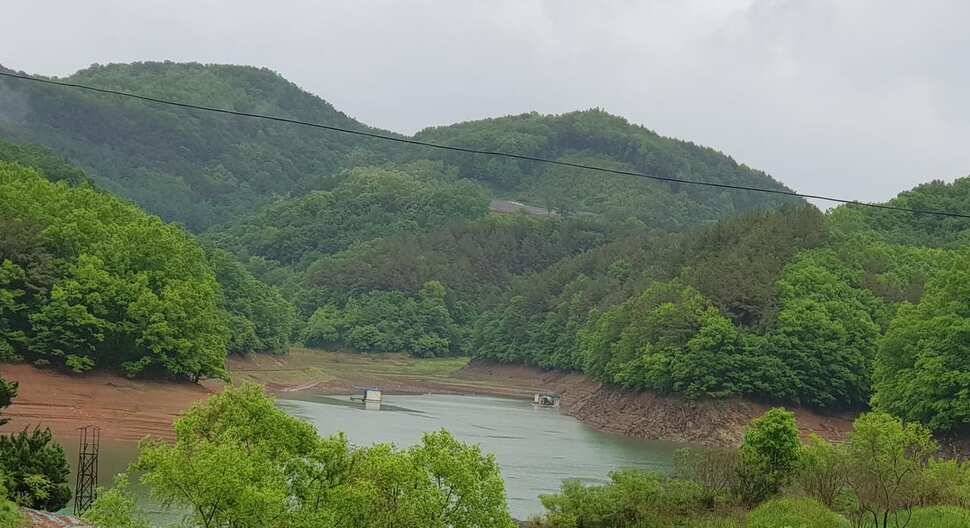 청풍신리낚시터 4짜 조황입니다 (조황조행기 - 충주호조황속보)