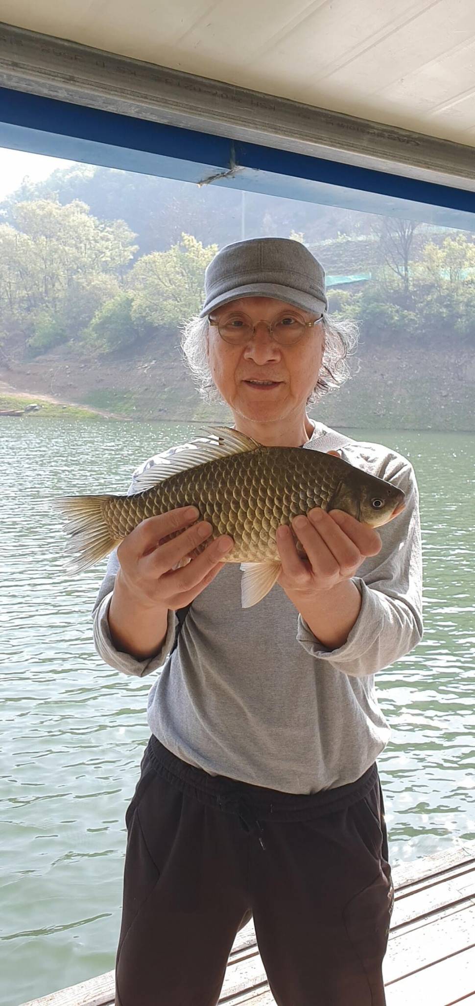 실리곡낚시터 4짜허리급 조황입니다 (조황조행기 - 충주호조황속보)