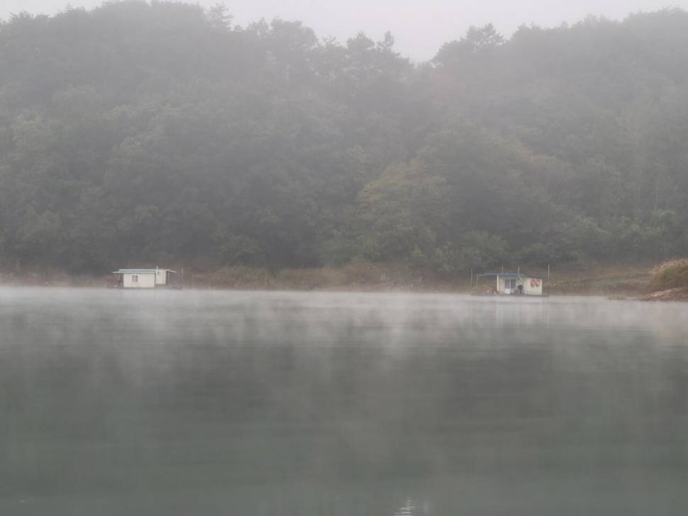 실리곡낚시터 허리급 조황입니다 (조황조행기 - 충주호조황속보)