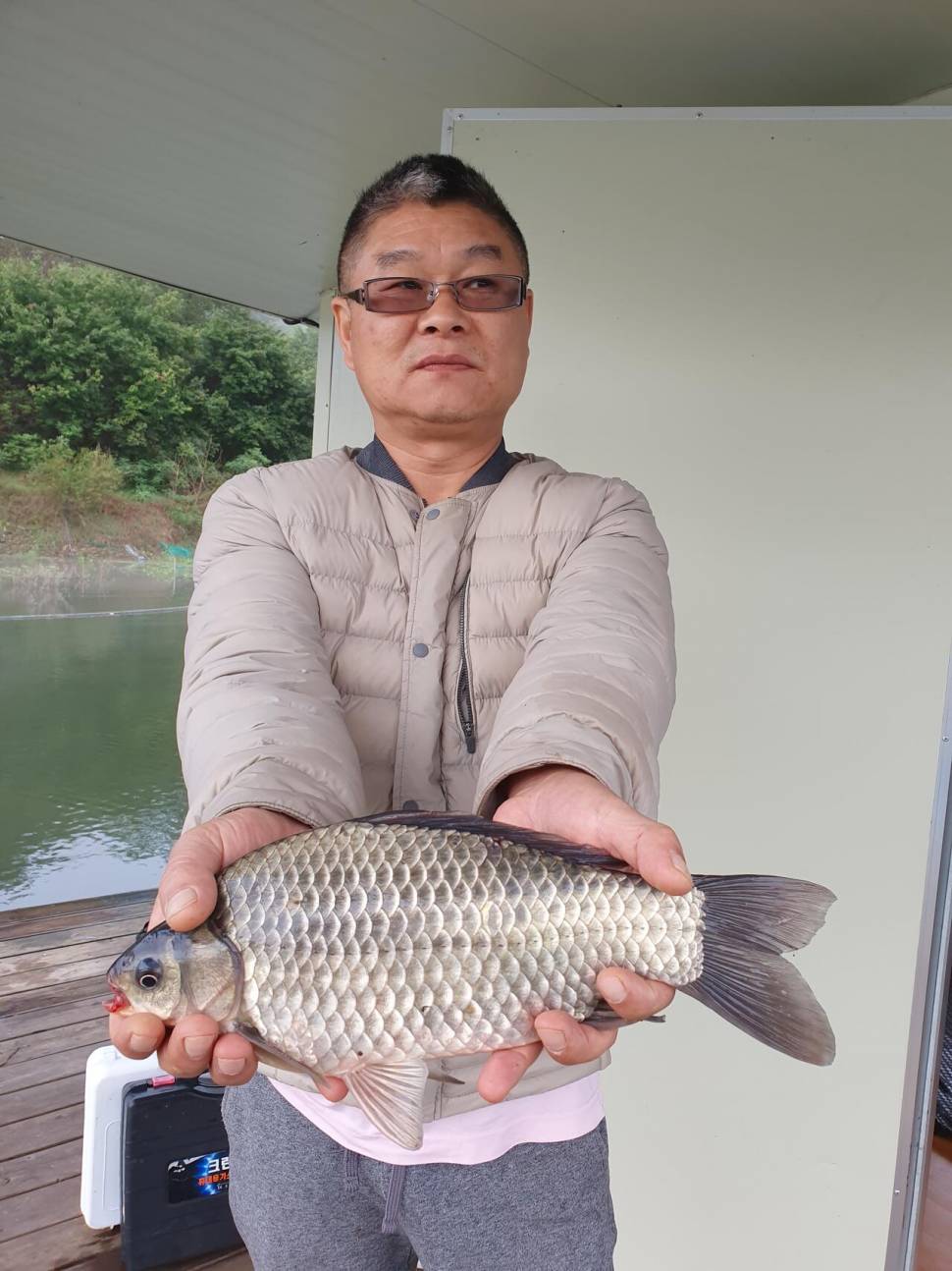 실리곡낚시터 425cm4짜 조황입니다 (조황조행기 - 충주호조황속보)