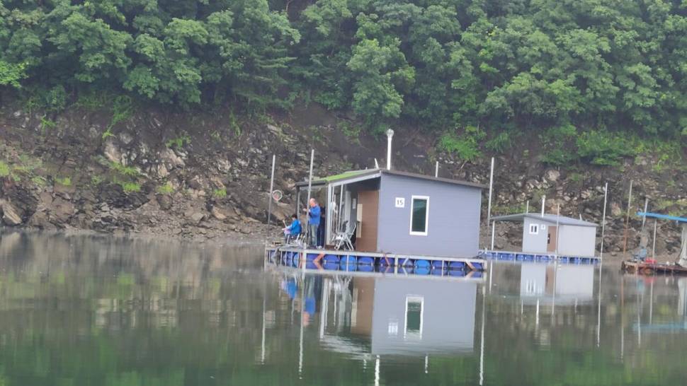 윤낚시터 조황 (조황조행기 - 충주호조황속보)