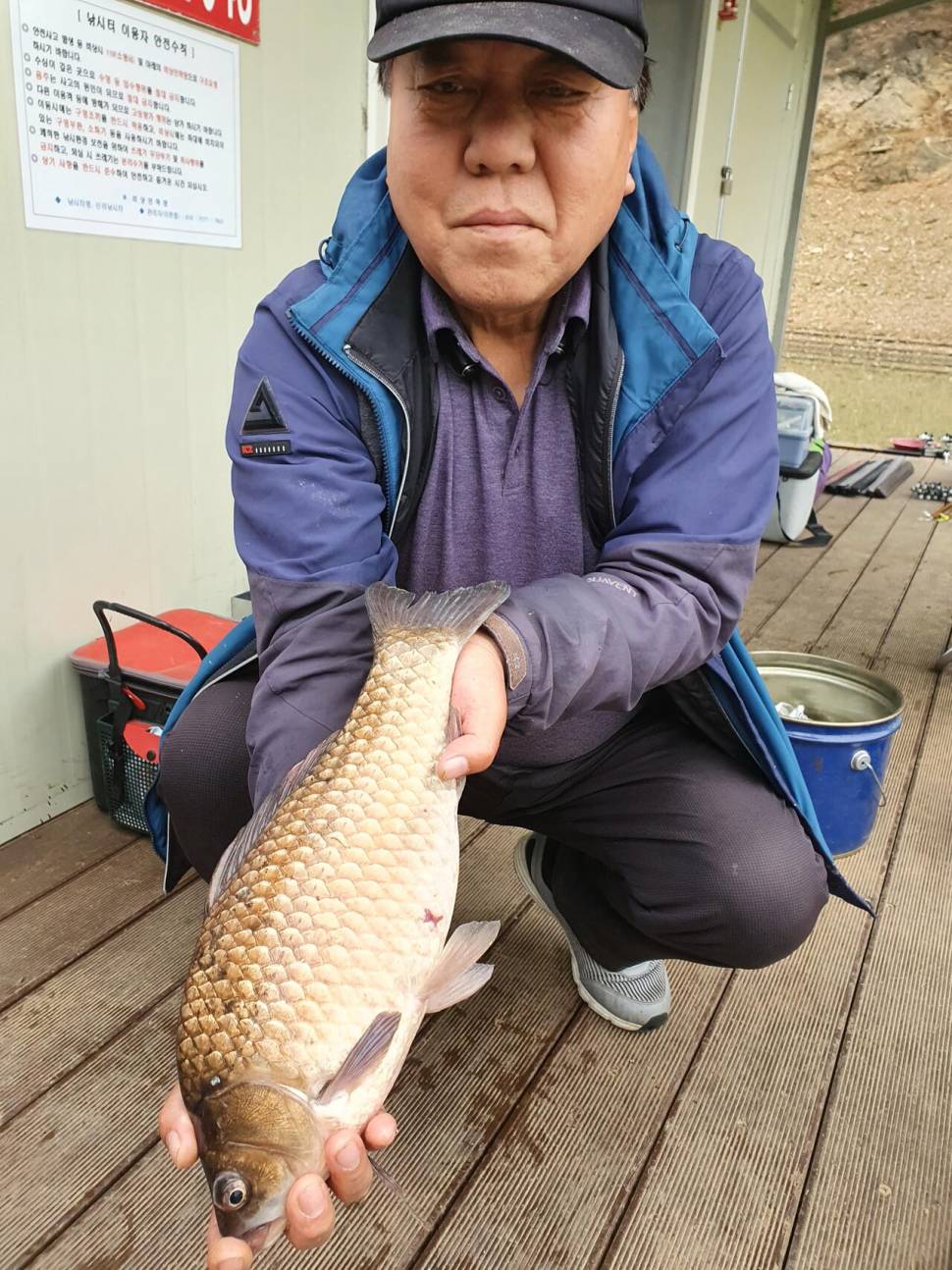 청풍신리낚시터 443cm 조황입니다 (조황조행기 - 충주호조황속보)