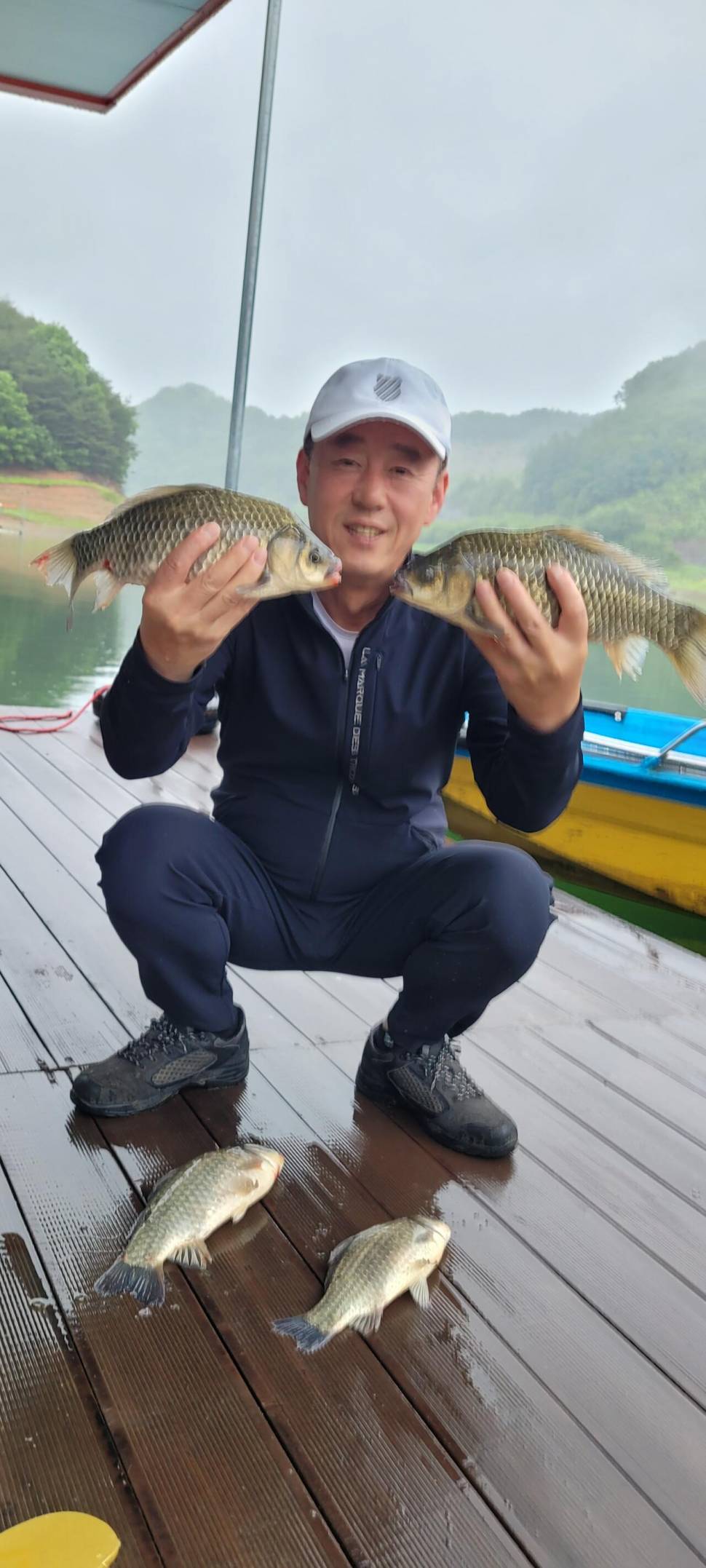 실리곡낚시터 허리급 조황입니다 (조황조행기 - 충주호조황속보)