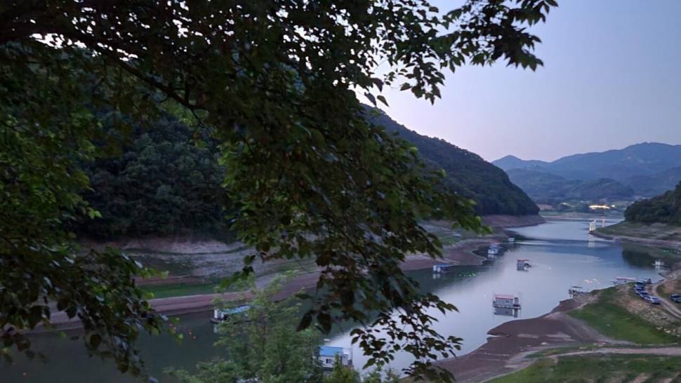 실리곡낚시터 조황입니다 (조황조행기 - 충주호조황속보)