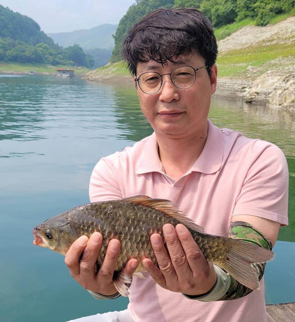 청풍 실리곡낚시터 허리급 조황입니다 (조황조행기 - 충주호조황속보)