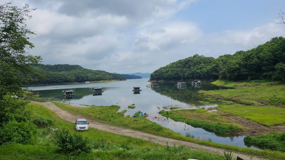윤낚시터 4짜 (조황조행기 - 충주호조황속보)
