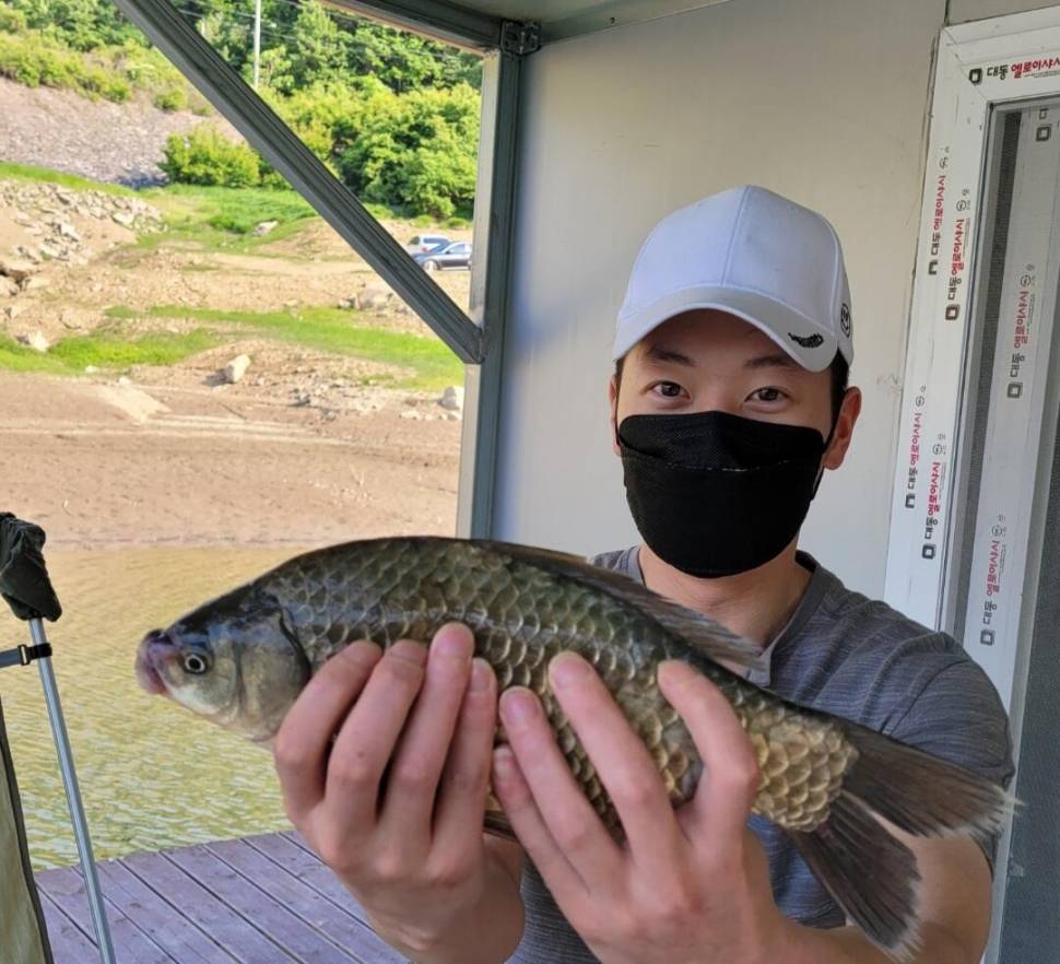 실리곡낚시터 조황입니다 (조황조행기 - 충주호조황속보)