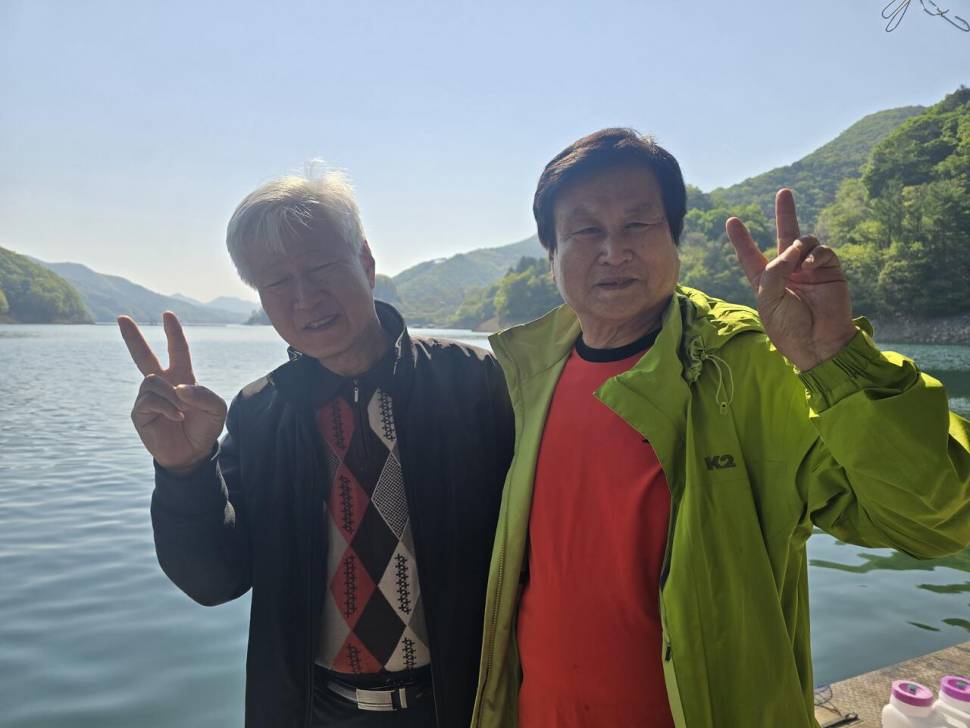 목벌 대물소식 입니다 (조황조행기 - 충주호조황속보)