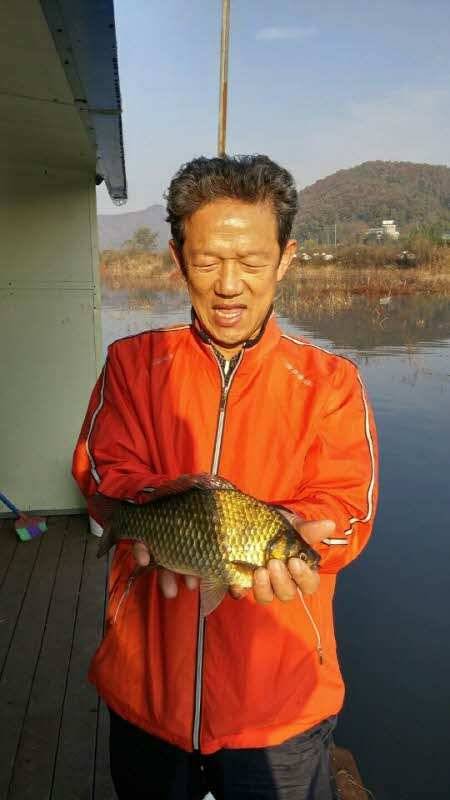 송전지 오산집10월29일 조황정보 (유료터정보 - 유료터조행기)