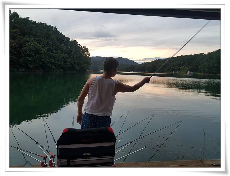 충주호 문골낚시터에서2차전 (유료터정보 - 유료터조행기)