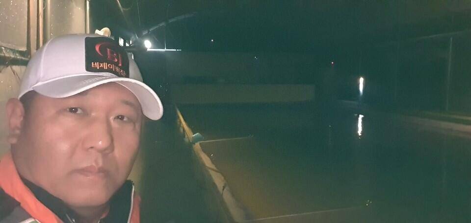 블랙베어의 유료터 조행기 김포 하우스 낚시터 (유료터정보 - 유료터조행기)