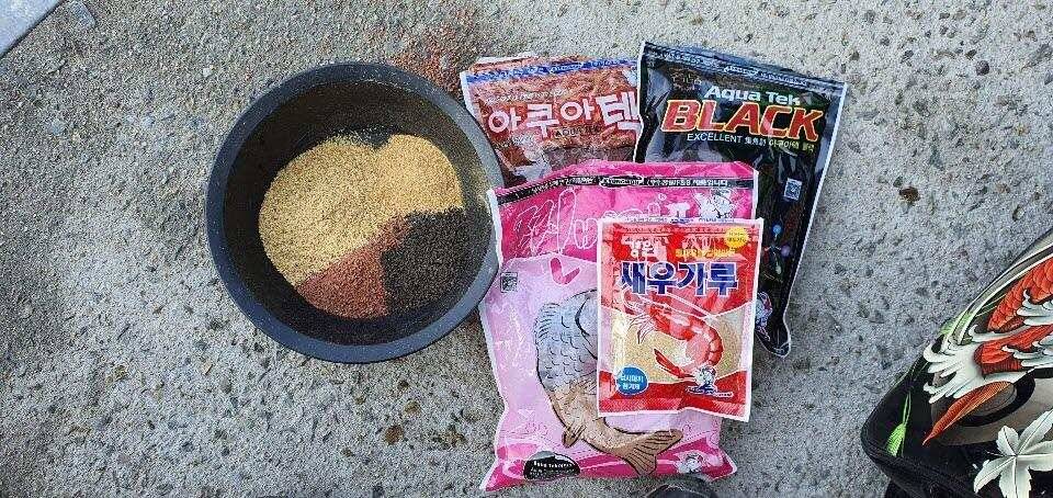 블랙베어의 유료터 조행기 포천 초원 낚시터 (유료터정보 - 유료터조행기)