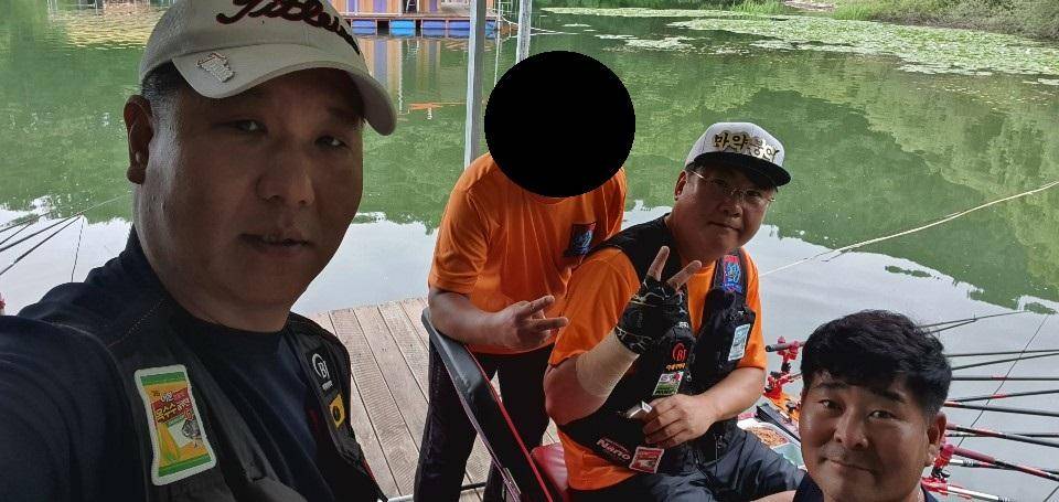 블랙베어의 유료터 조행기 중리테마파크 FTV 낚시가 묘하다 (유료터정보 - 유료터조행기)