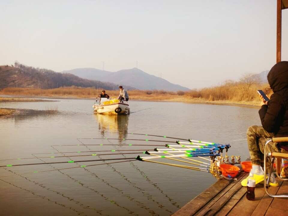 빠야짜야 시즌시작 고삼지 양촌좌대를 가다 (유료터정보 - 유료터조행기)