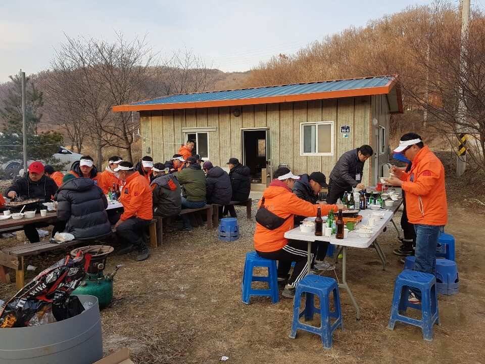 마약붕어 시조회 (유료터정보 - 유료터조행기)