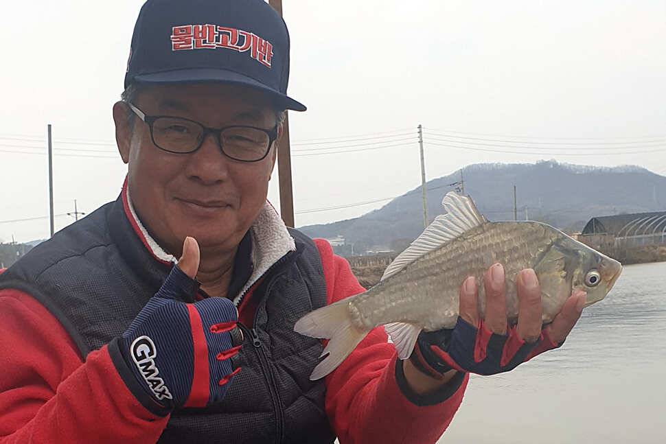 野生馬 만정낚시터 (유료터정보 - 유료터조행기)