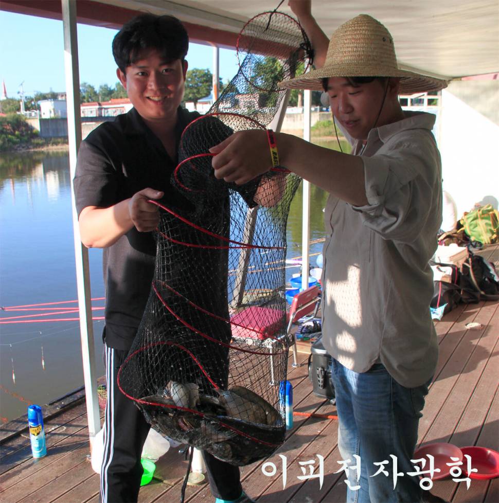 이번 주에도 대박 만정낚시터 (유료터정보 - 유료터조행기)