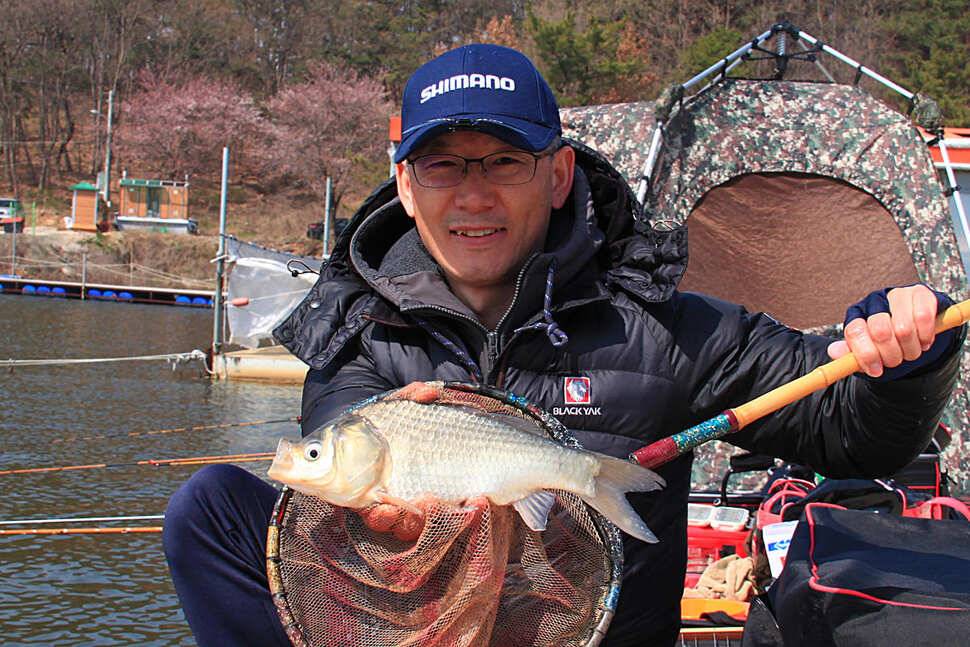 B1 잔교 냉정낚시터 (유료터정보 - 유료터조행기)