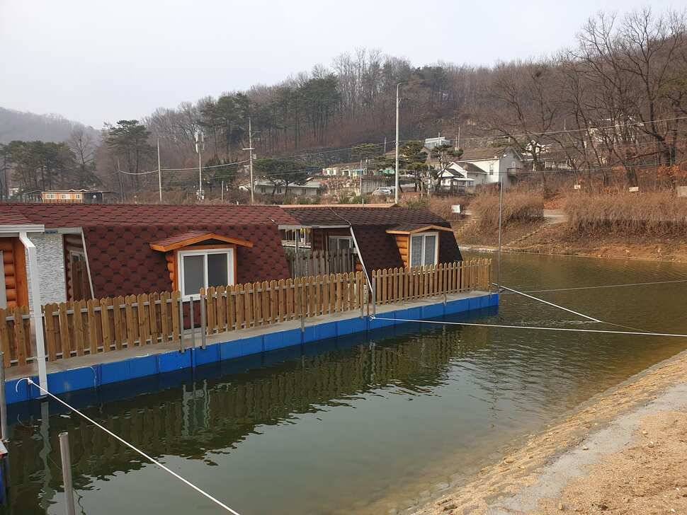 강풍속의 낚시장광낚시터 (유료터정보 - 유료터조행기)