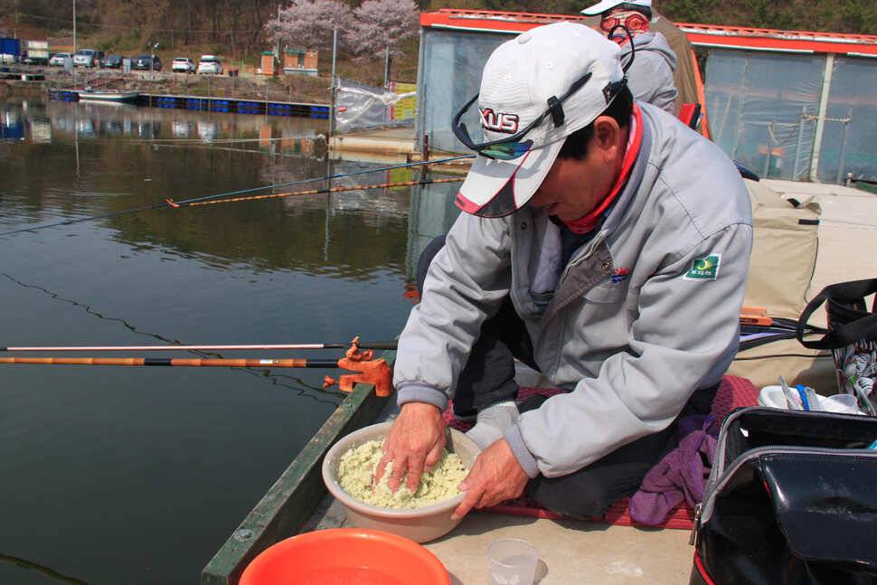 도로로가 답이었네요 냉정낚시터 (유료터정보 - 유료터조행기)