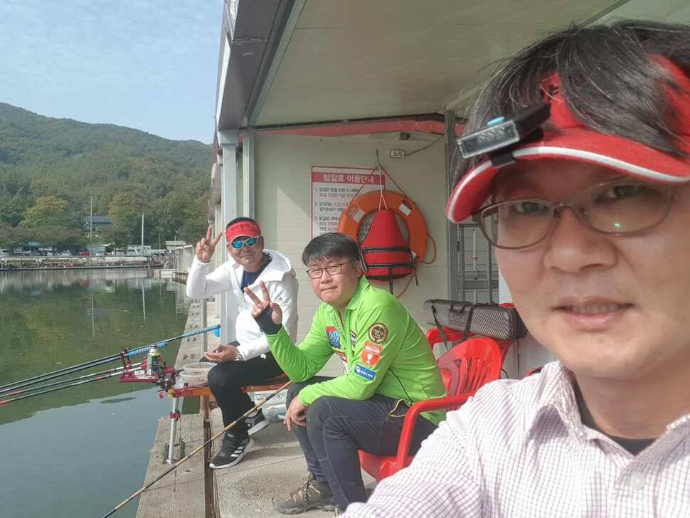 1022 동교낚시터 출조 (유료터정보 - 유료터조행기)