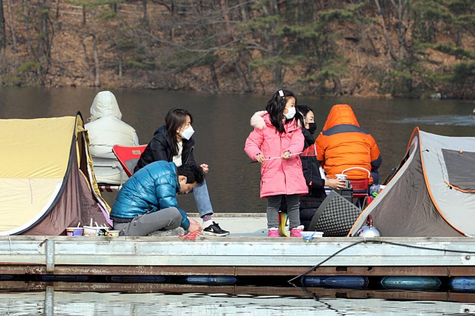 빙어 잘 나오네요 마둔낚시터 (유료터정보 - 유료터조행기)