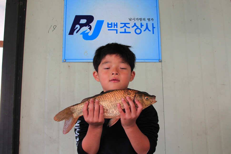 즐거움과 행복이 가득한 곳 만정낚시터 (유료터정보 - 유료터조행기)