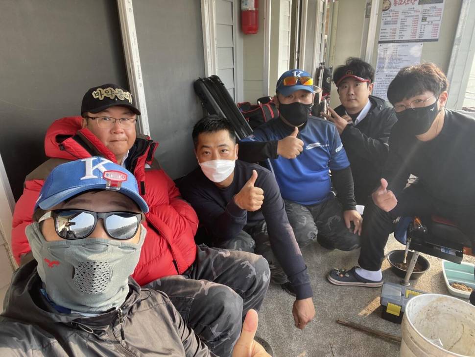 블랙베어의 유료터 조행기 포천 동교 낚시터 (유료터정보 - 유료터조행기)