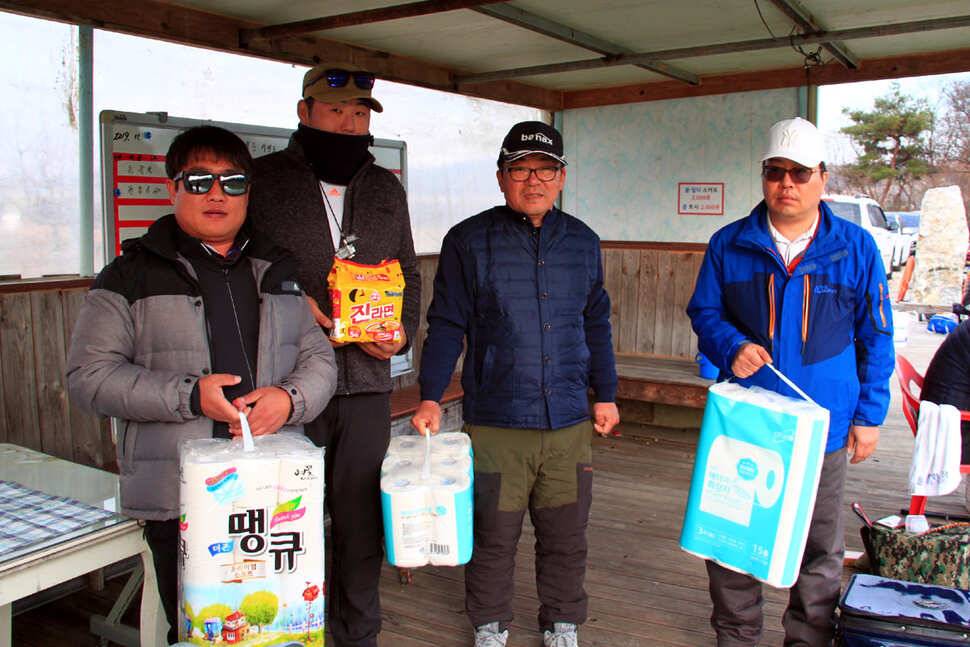 겨울철 낚시터를 찾아서 8 황산낚시터 (유료터정보 - 유료터조행기)