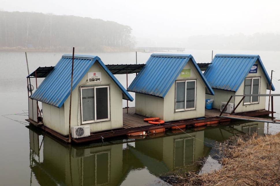 미세먼지와 바람속에서도 만정낚시터 (유료터정보 - 유료터조행기)