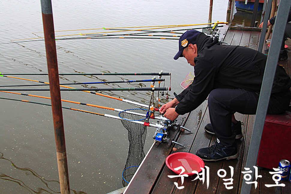 붕어들의 역습 만정낚시터 (유료터정보 - 유료터조행기)