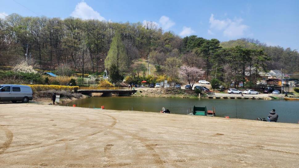 화창한봄 장광낚시터 (유료터정보 - 유료터조행기)