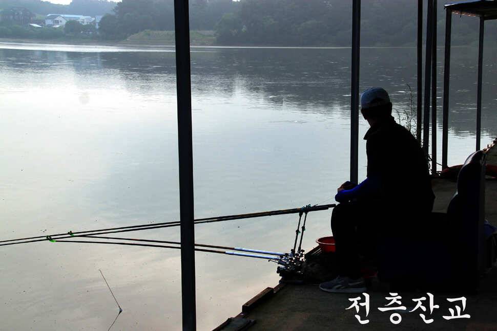조황이 살아나나요 만정낚시터 (유료터정보 - 유료터조행기)