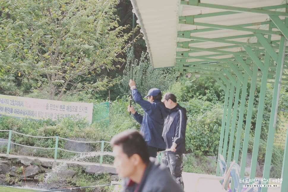 아리수 낚시터에서 하루 (유료터정보 - 유료터조행기)