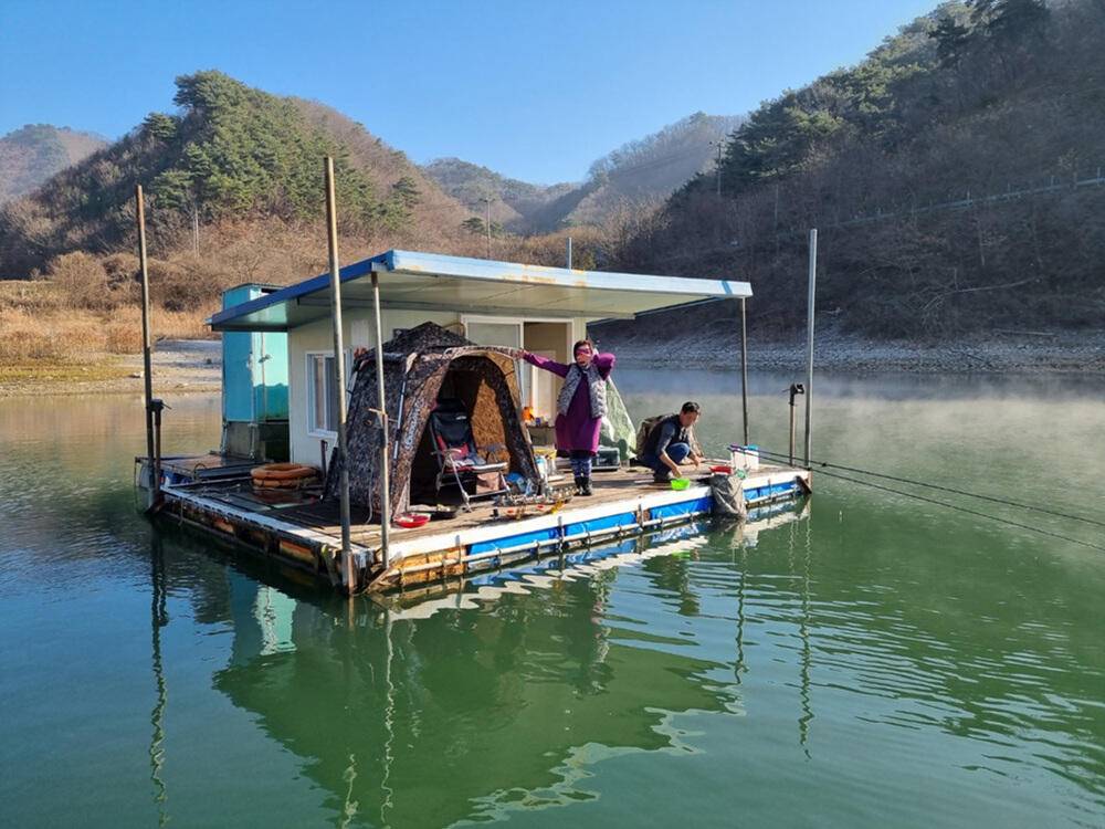 시즌 막바지 충주호 명서 하천 낚시터 조황 소식입니다 (조황조행기 - 특파원조황)
